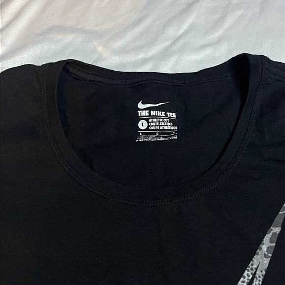 Nike Athletic Cut Tee - Picture 3 of 10